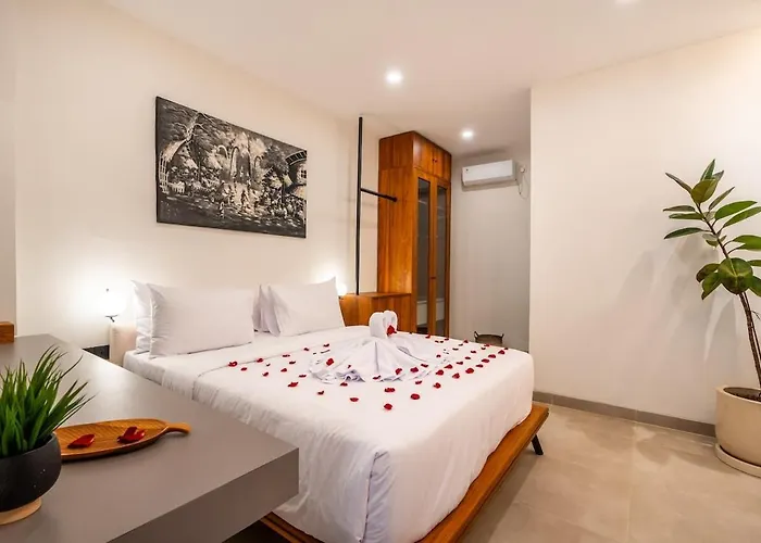 Auraya - Seminyak